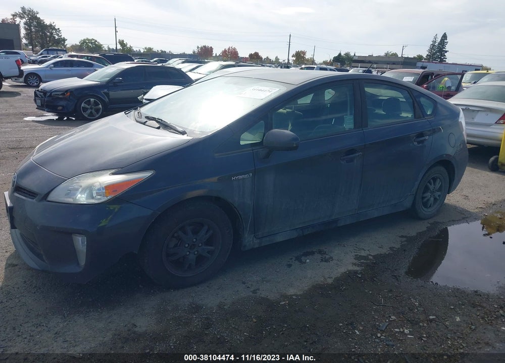 2015 TOYOTA PRIUS TWO VIN: JTDKN3DU9F1929924