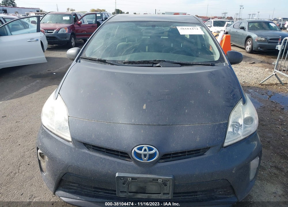 2015 TOYOTA PRIUS TWO VIN: JTDKN3DU9F1929924