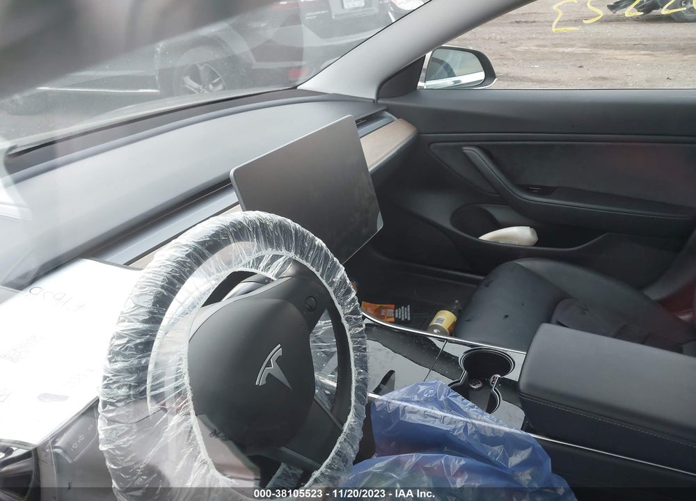 2018 TESLA MODEL 3 VIN: 5YJ3E1EB5JF113380