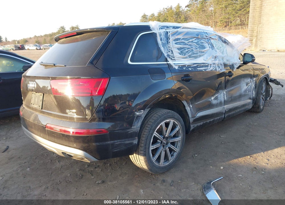 2017 AUDI Q7 3.0T PREMIUM VIN: WA1LAAF73HD047042
