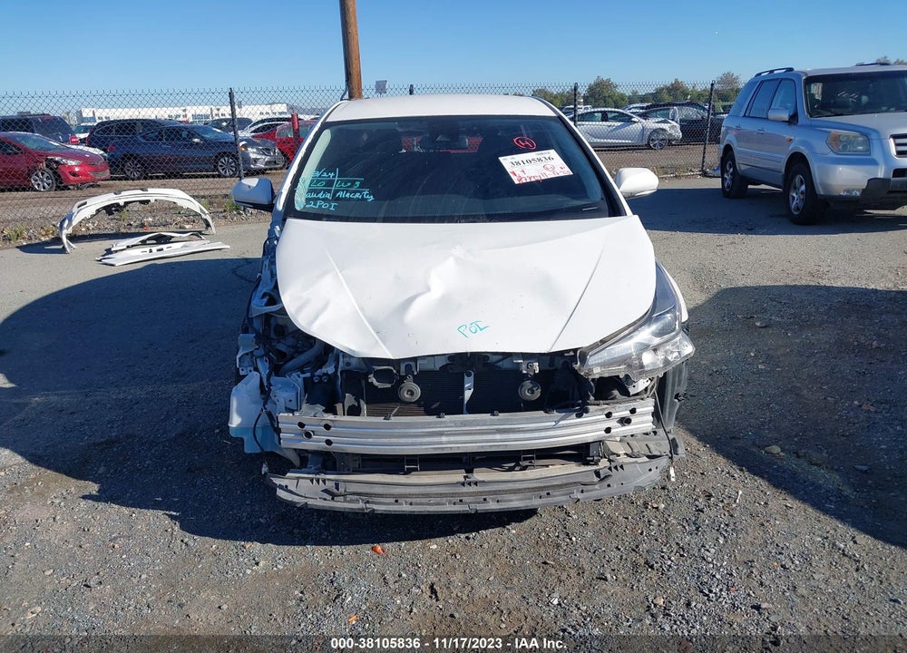 2019 TOYOTA PRIUS LE VIN: JTDKARFU7K3073680