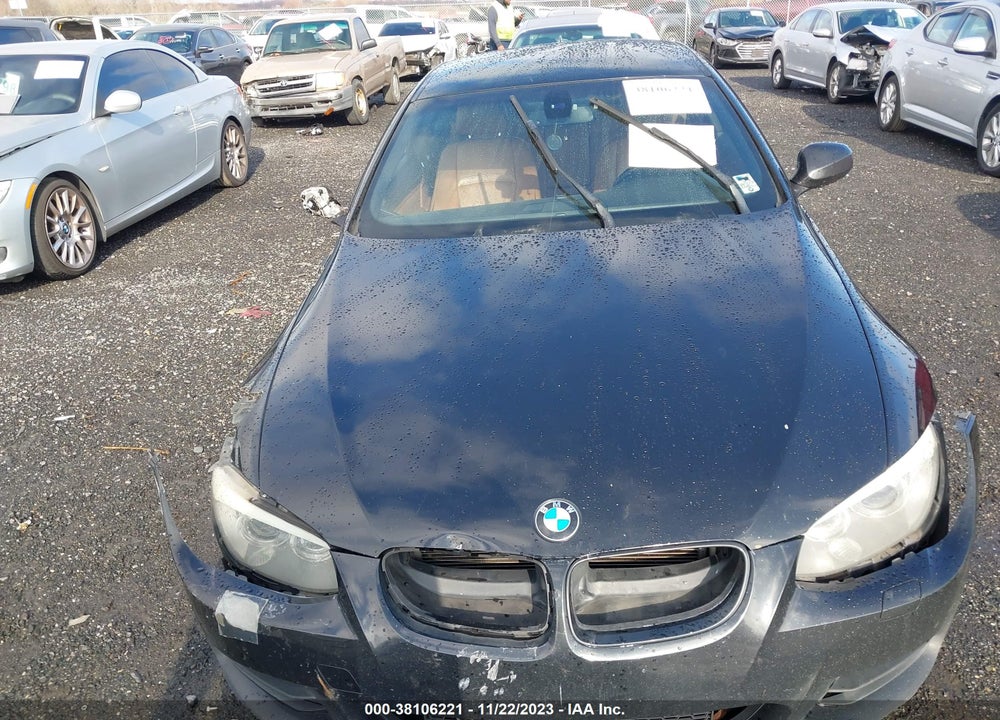 2011 BMW 335IS VIN: WBAKG1C52BE618506