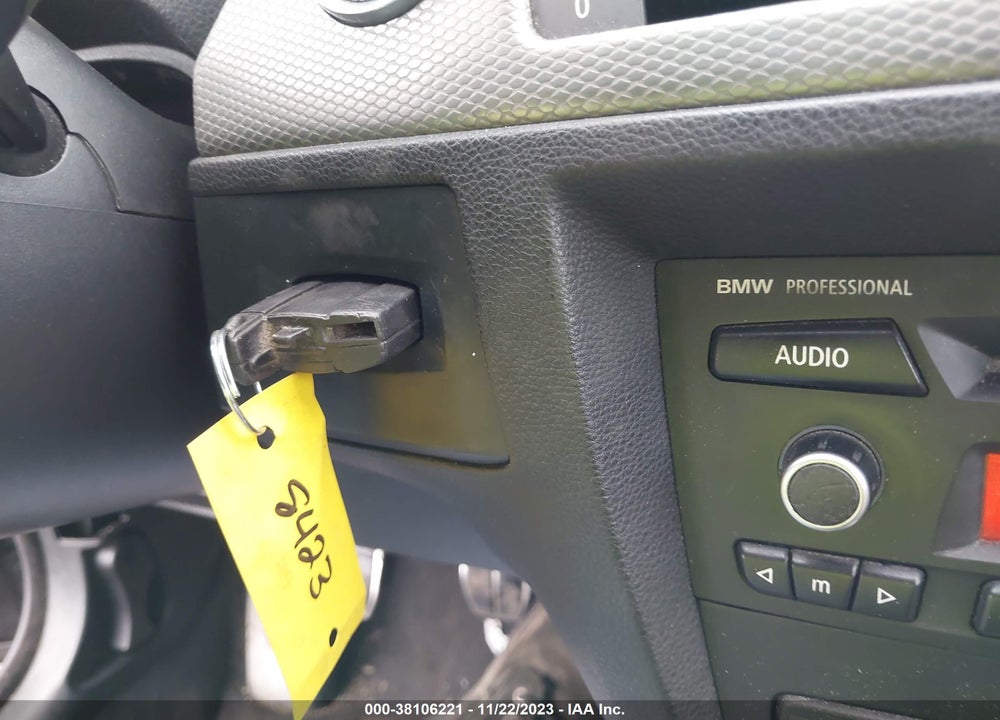 2011 BMW 335IS VIN: WBAKG1C52BE618506