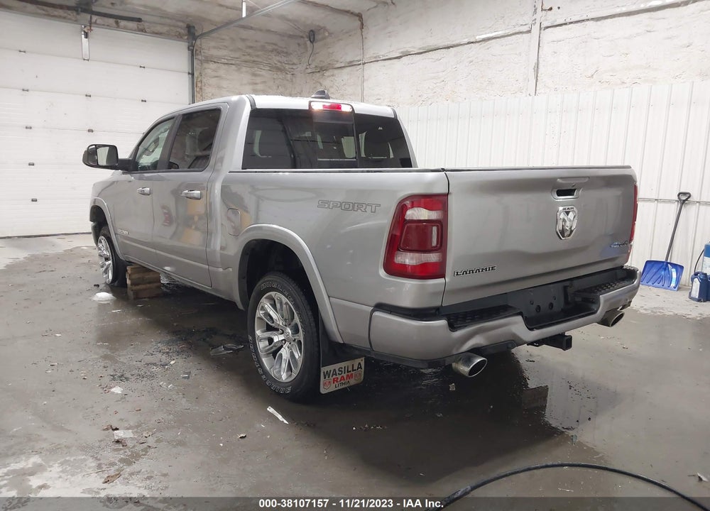 2022 RAM 1500 LAIE  4X4 5'7 BOX VIN: 1C6SRFJT3NN235519