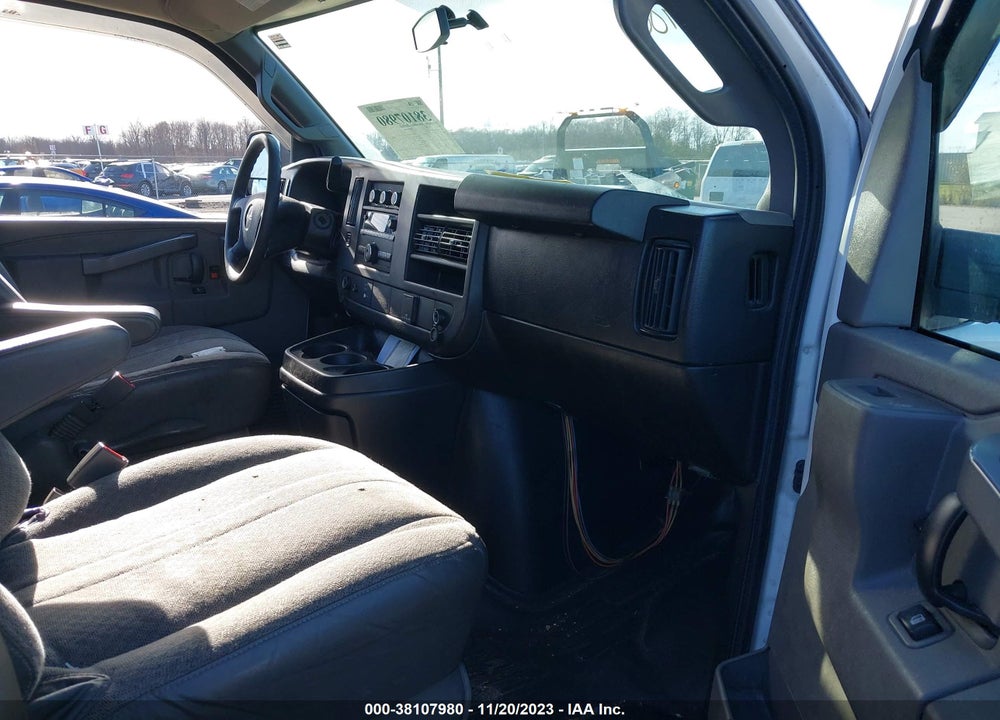 2017 GMC SAVANA 2500 WORK VAN VIN: 1GTW7AFF9H1911585