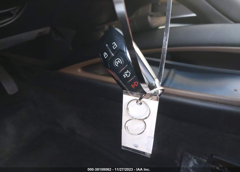 2015 LINCOLN MKZ HYBRID VIN: 3LN6L2LU2FR622079