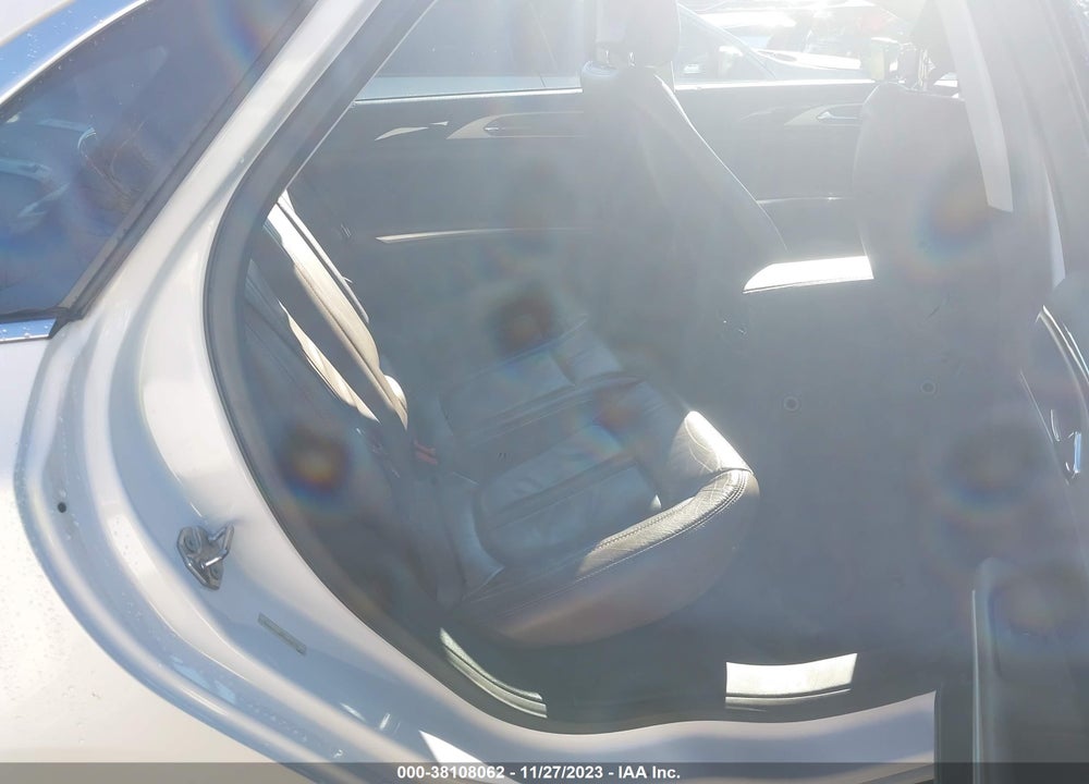 2015 LINCOLN MKZ HYBRID VIN: 3LN6L2LU2FR622079