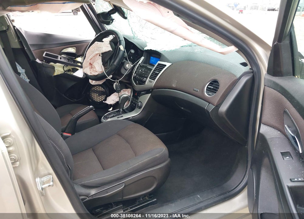 2016 CHEVROLET CRUZE LIMITED VIN: 1G1PE5SB6G7170661