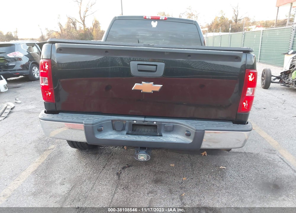 2010 CHEVROLET SILVERADO 1500 LT VIN: 1GCSKSE38AZ228696