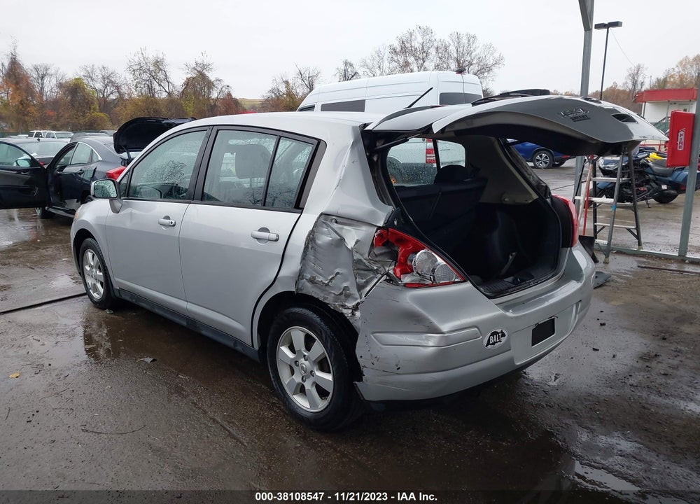 2009 NISSAN VERSA 1.8SL VIN: 3N1BC13E59L420952