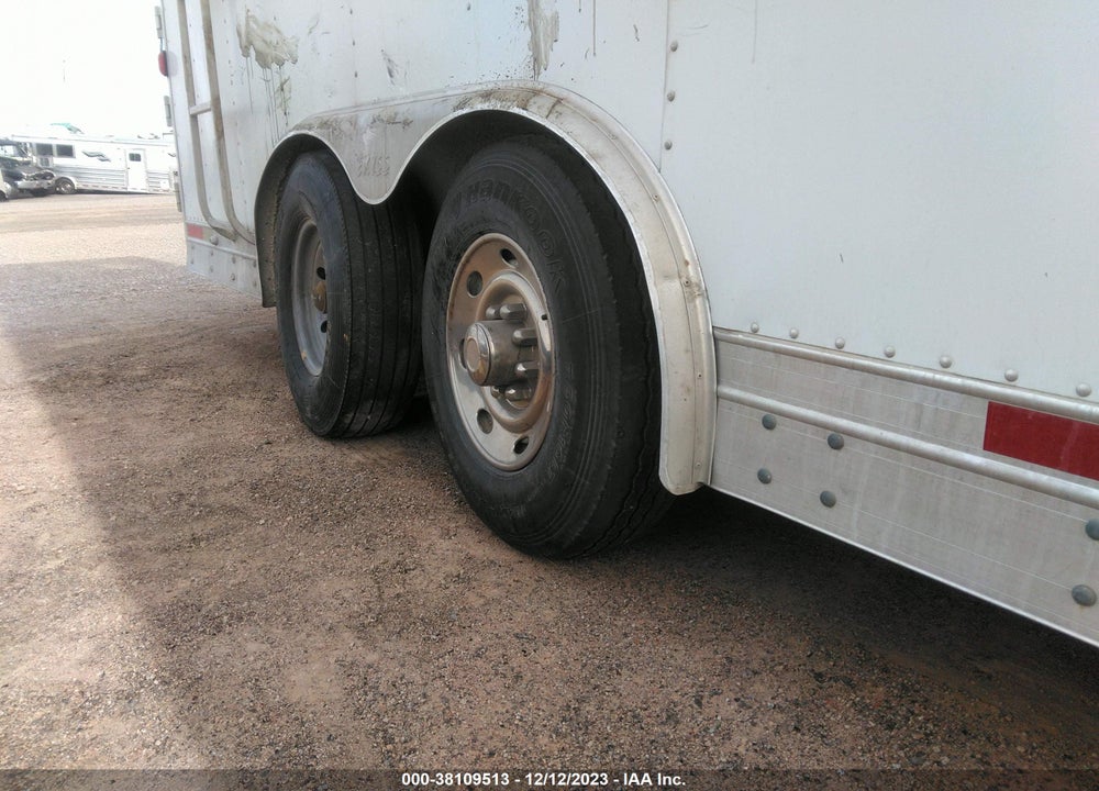 2002 EXXISS ALUMINUM TRAILERS HORSE VIN: 4LAAH282625015330