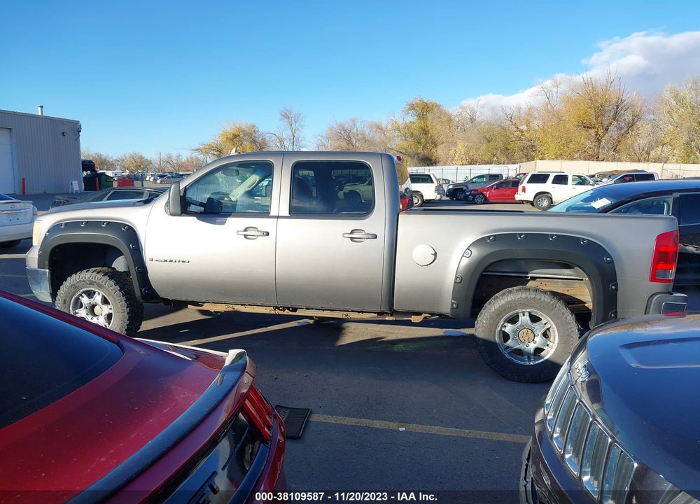 2009 GMC SIERRA 2500HD SLT VIN: 1GTHK63K59F178672