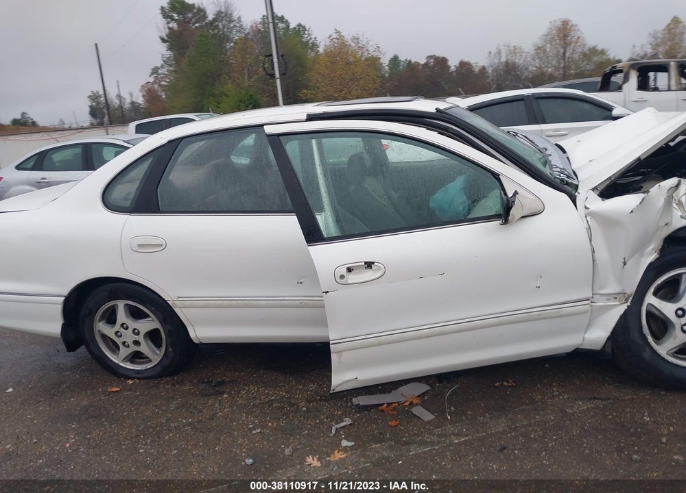 1998 TOYOTA AVALON XL VIN: 4T1BF18BXWU223422