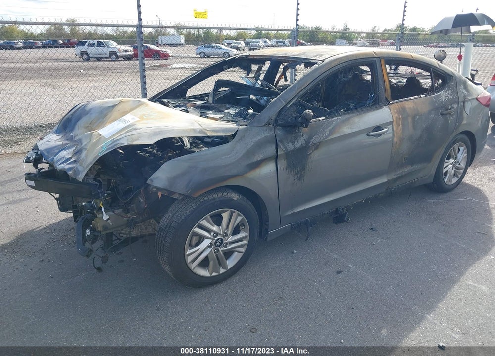 2020 HYUNDAI ELANTRA SEL VIN: 5NPD84LF4LH527032