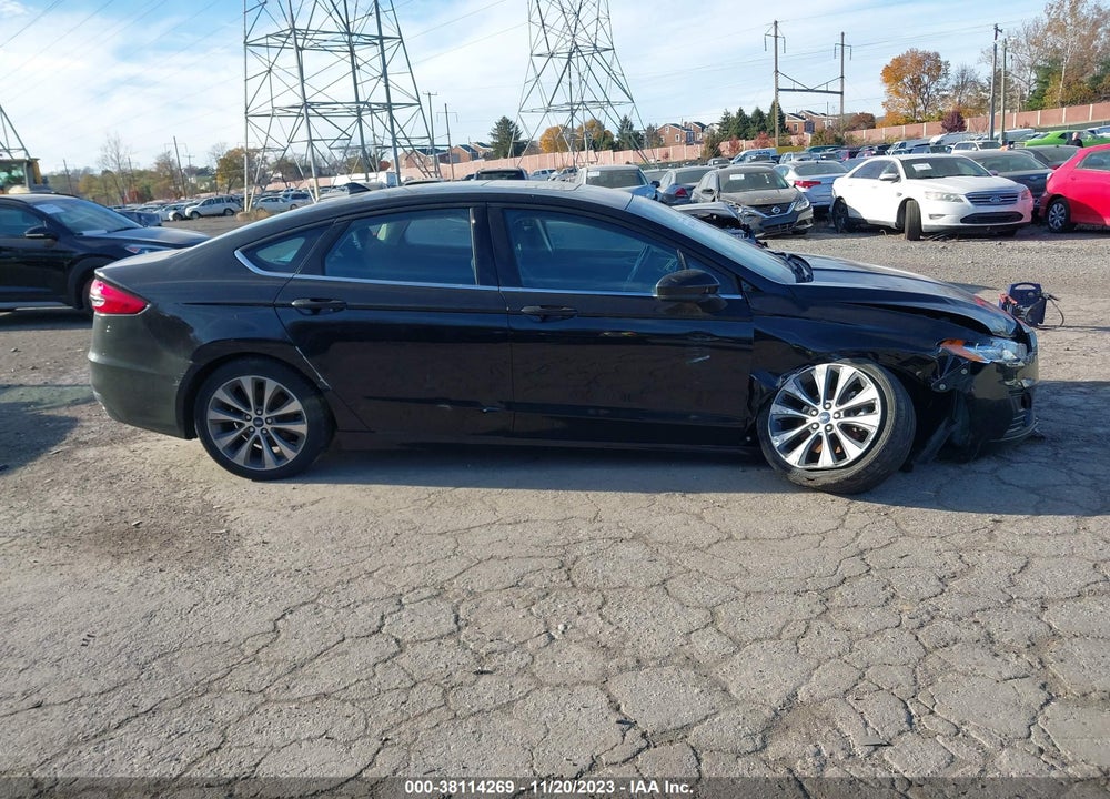2020 FORD FUSION SE VIN: 3FA6P0T99LR173011