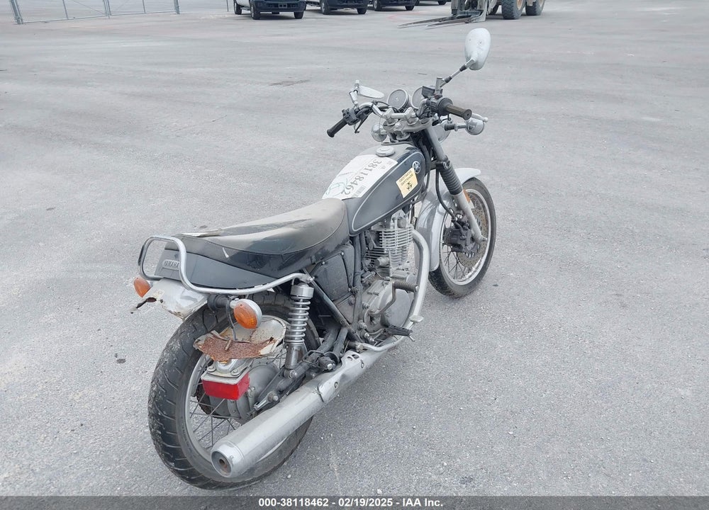 2015 YAMAHA SR400 VIN: JYARH04E4FA000376