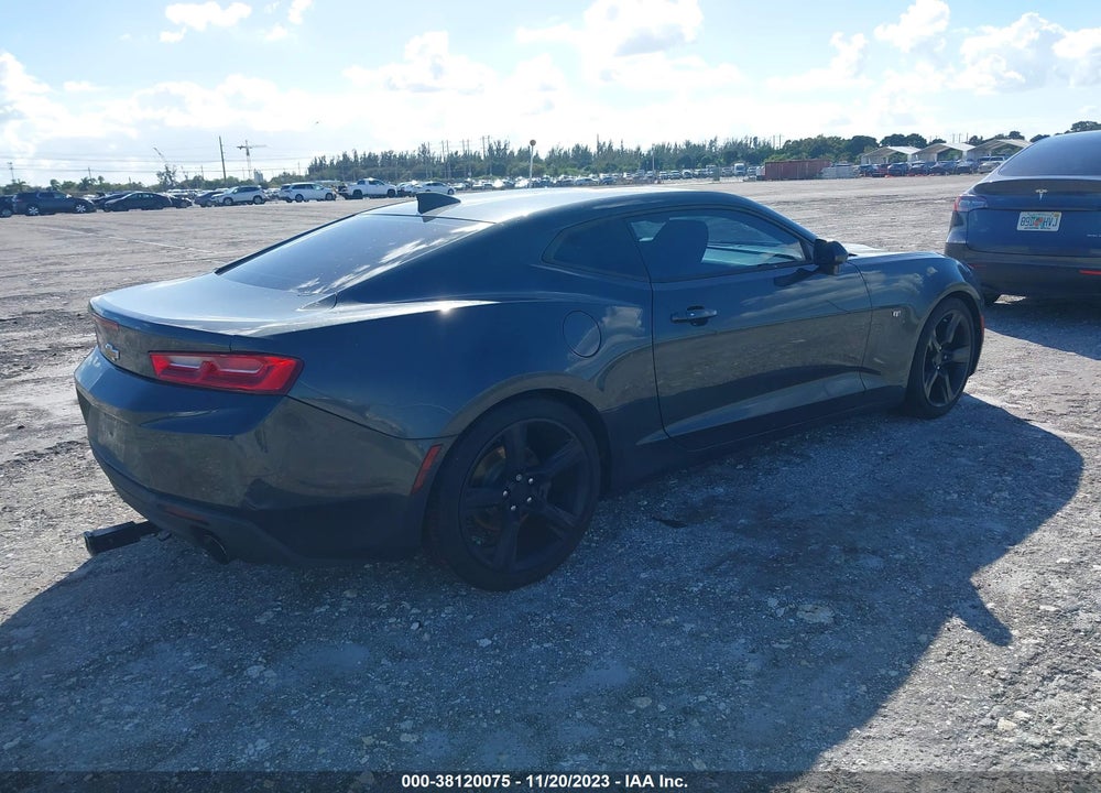 2018 CHEVROLET CAMARO 1LT VIN: 1G1FB1RX0J0143261