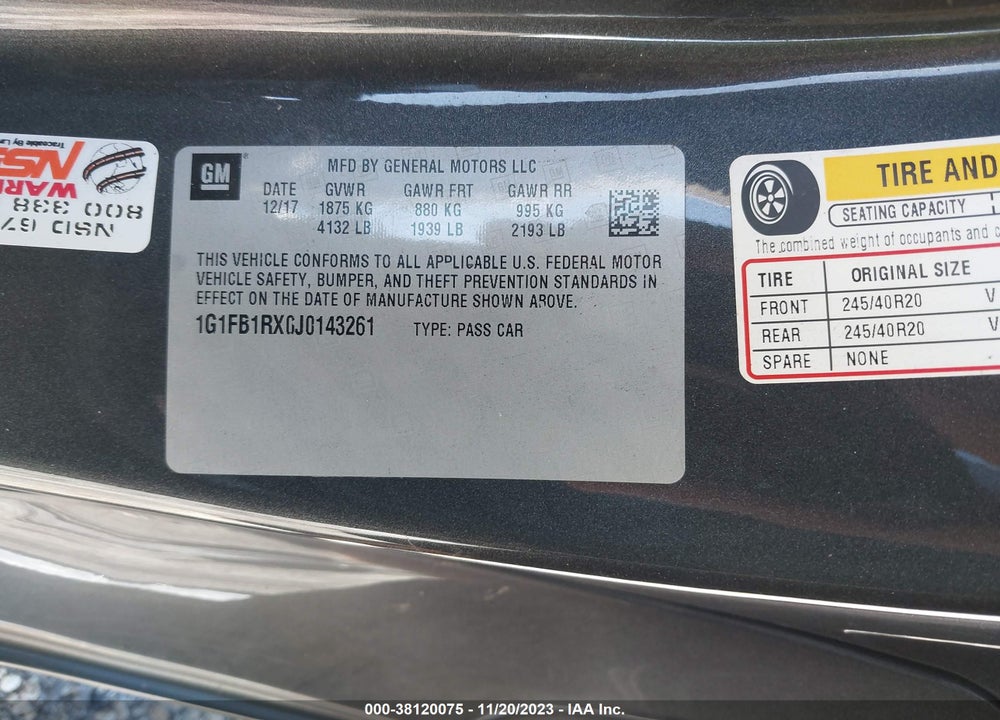 2018 CHEVROLET CAMARO 1LT VIN: 1G1FB1RX0J0143261
