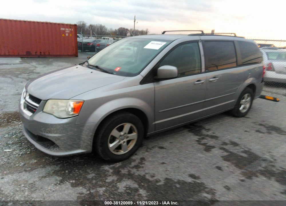2013 DODGE GRAND CARAVAN SXT VIN: 2C4RDGCG0DR637527