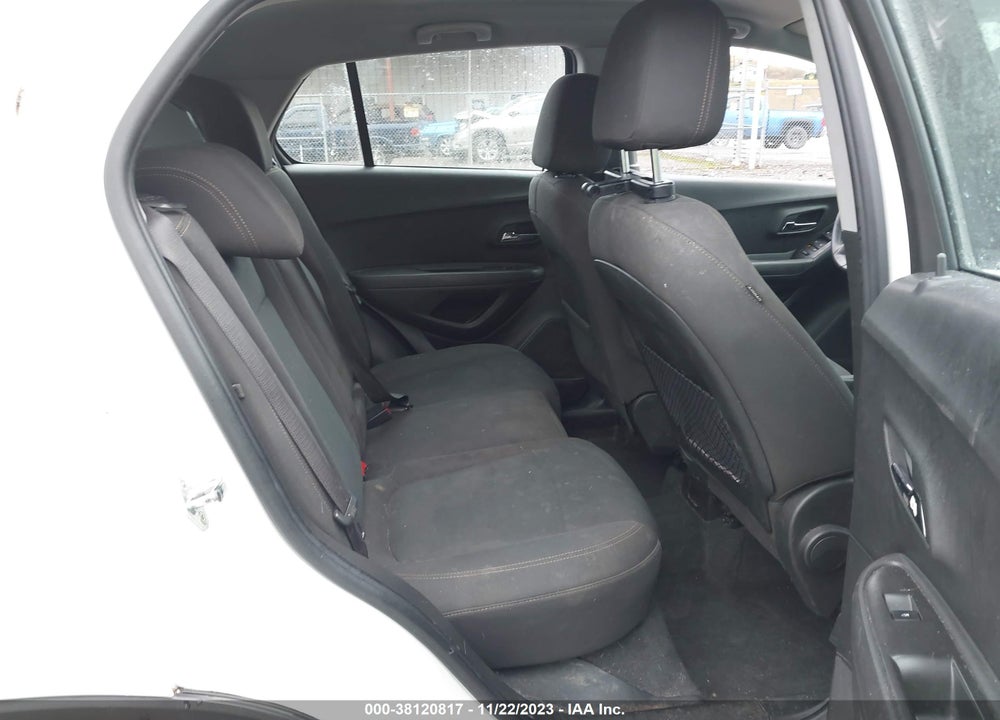 2017 CHEVROLET TRAX LS VIN: KL7CJNSB0HB077132