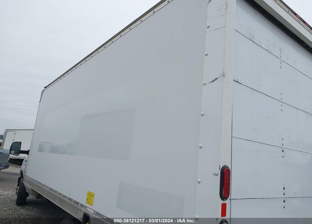 2016 FORD E-350 CUTAWAY VIN: 1FDWE3FL8GDC20404
