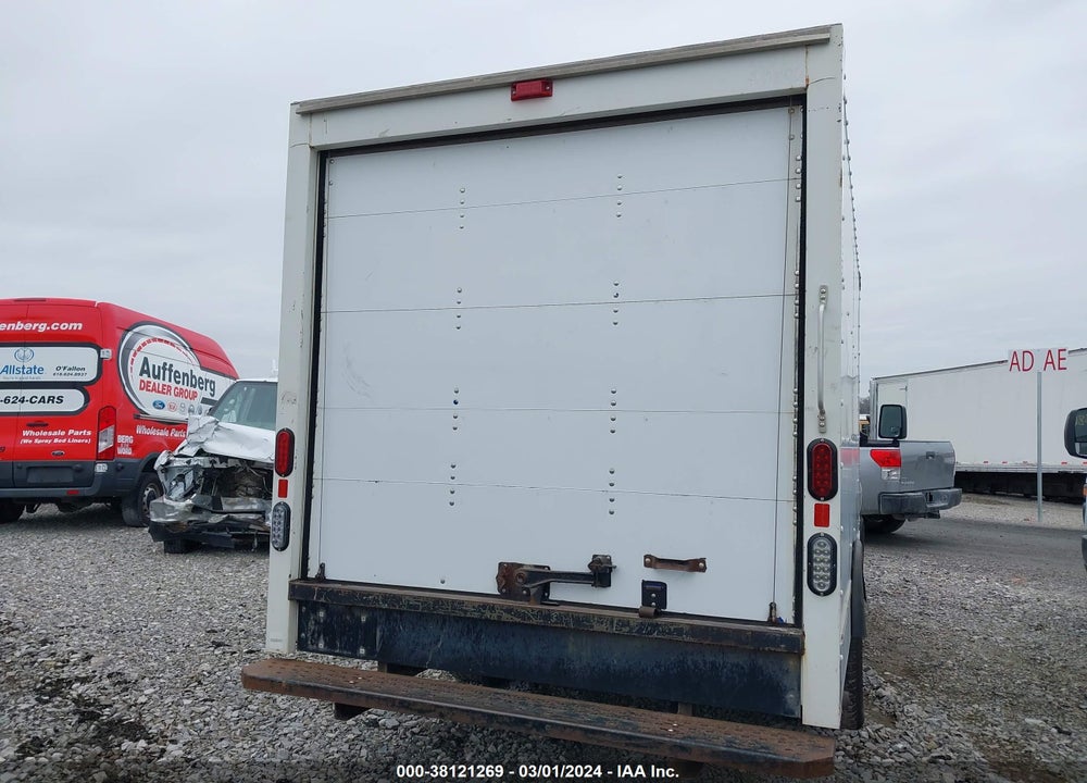 2015 FORD E-350 CUTAWAY VIN: 1FDWE3FL2FDA21606