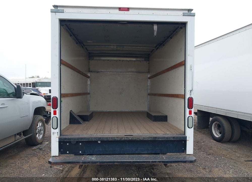 2015 FORD E-350 CUTAWAY VIN: 1FDWE3FL7FDA04378