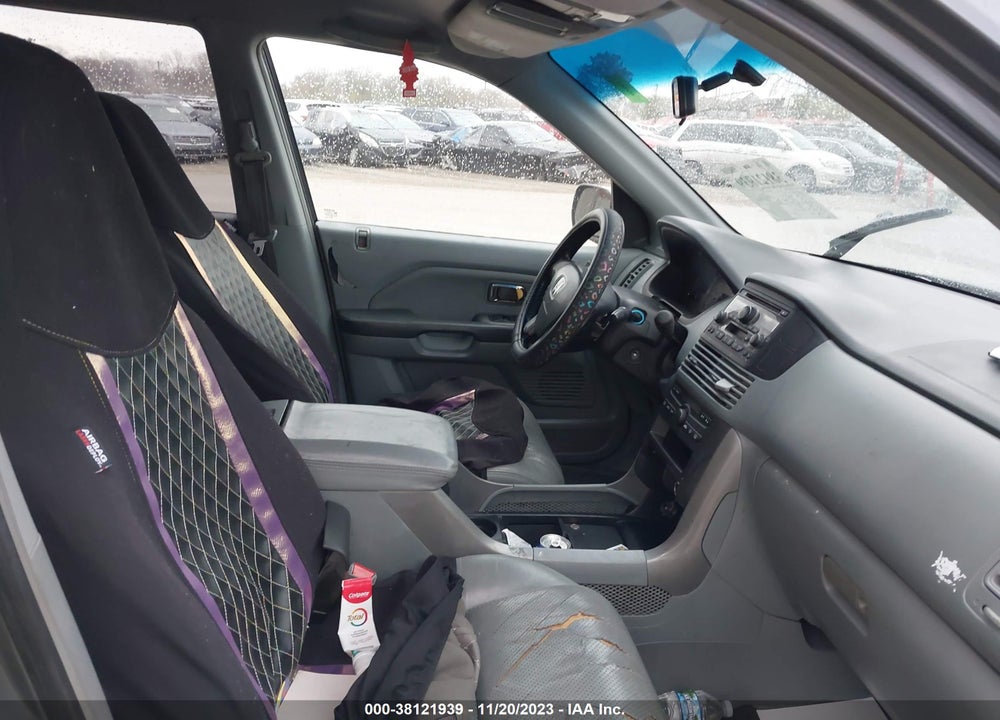 2003 HONDA PILOT EX-L VIN: 2HKYF18563H550074