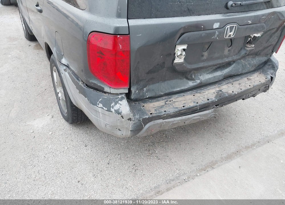 2003 HONDA PILOT EX-L VIN: 2HKYF18563H550074