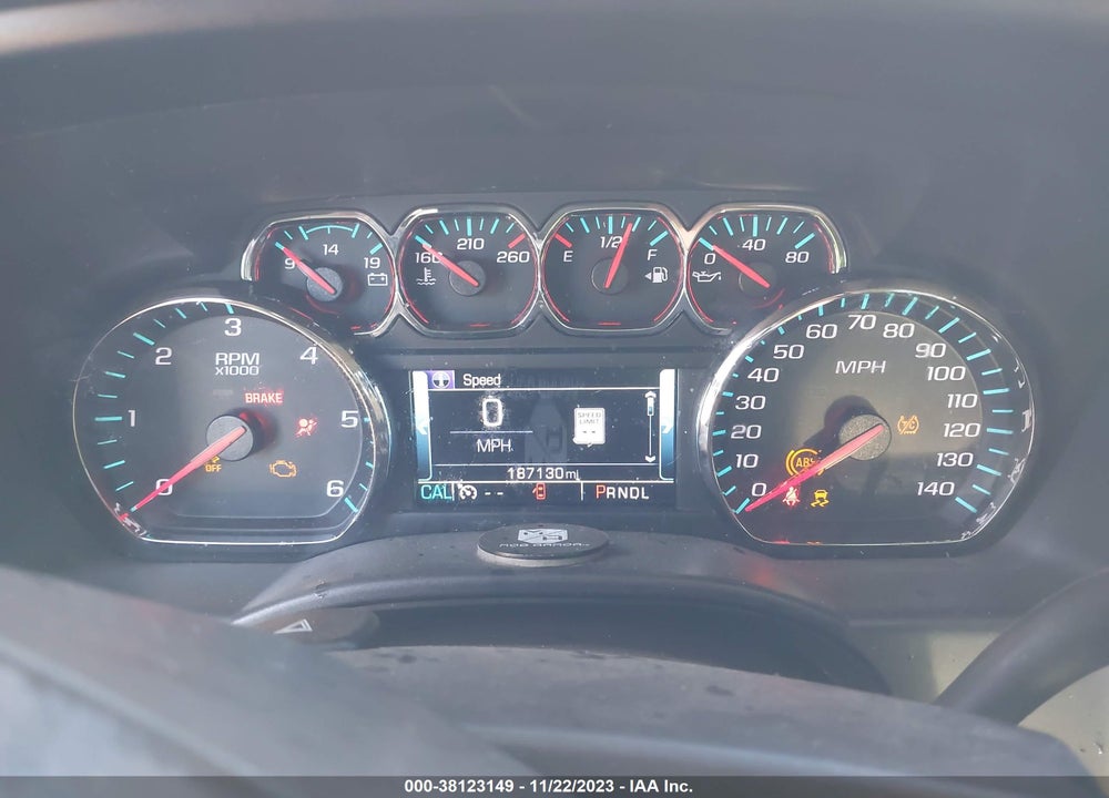 2017 GMC SIERRA 1500 SLT VIN: 3GTU2NEJ5HG284095