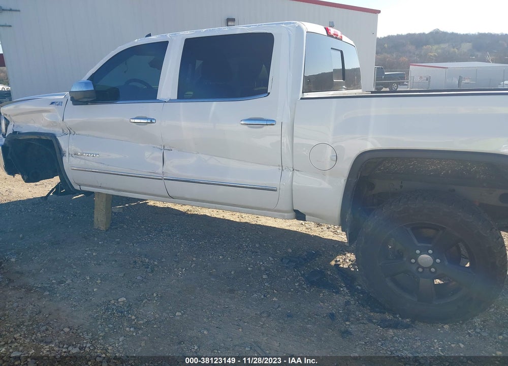 2017 GMC SIERRA 1500 SLT VIN: 3GTU2NEJ5HG284095