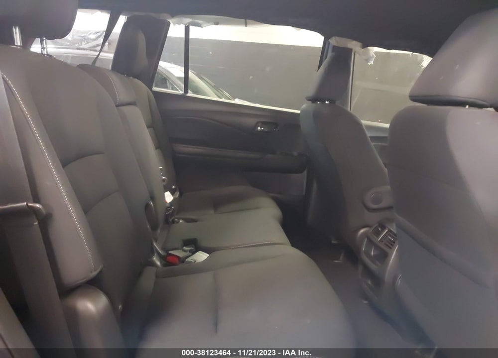 2021 HONDA PASSPORT AWD SPORT VIN: 5FNYF8H25MB038563