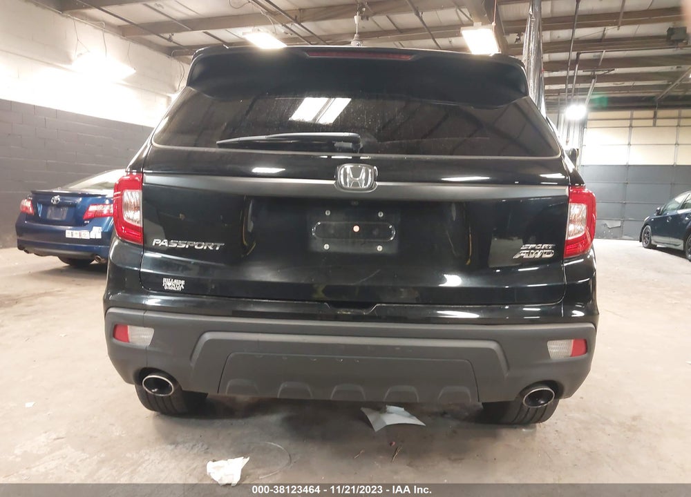 2021 HONDA PASSPORT AWD SPORT VIN: 5FNYF8H25MB038563