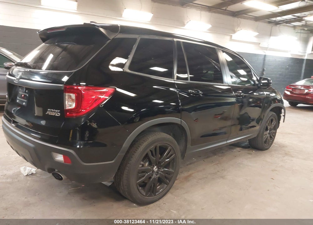 2021 HONDA PASSPORT AWD SPORT VIN: 5FNYF8H25MB038563