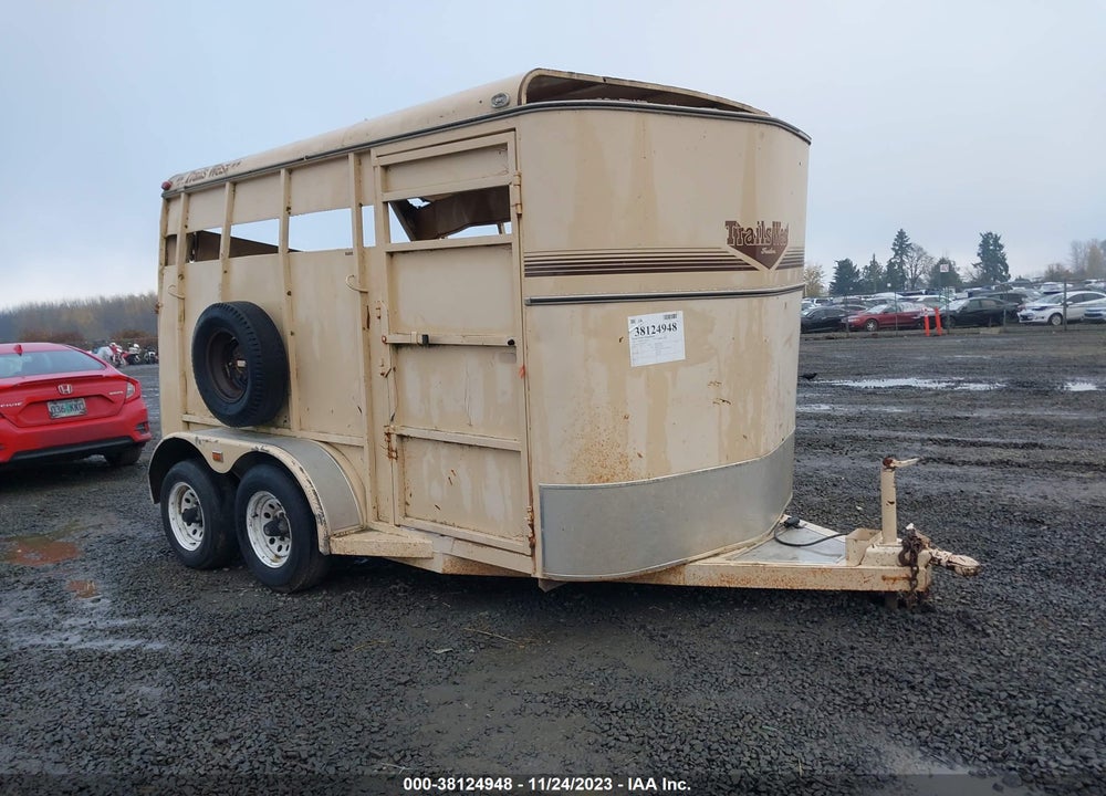 1993 TRAILS WEST 15FT HORSE TRAILER VIN: 49ST71523PP003784