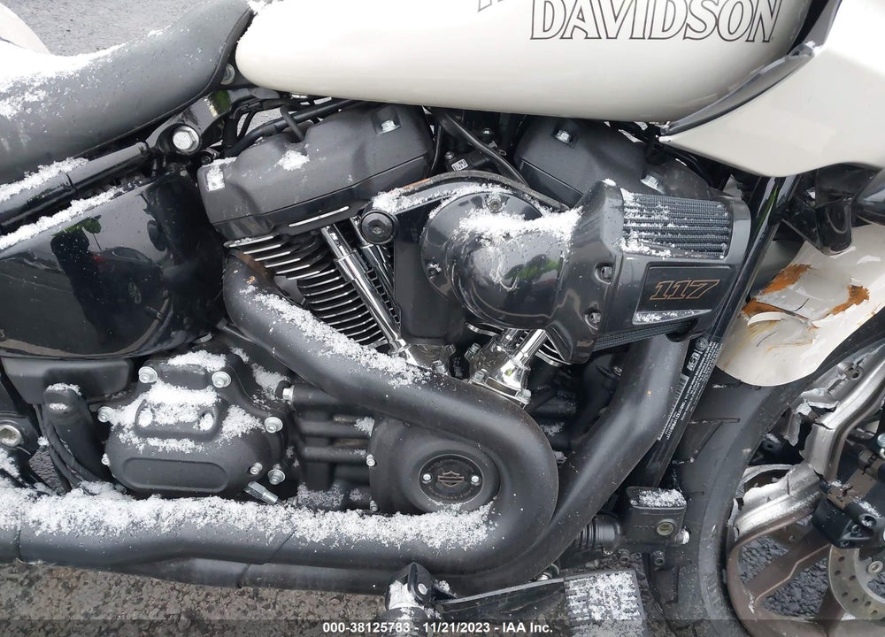 2023 HARLEY-DAVIDSON FXLRST VIN: 1HD1YXZ11PB051117