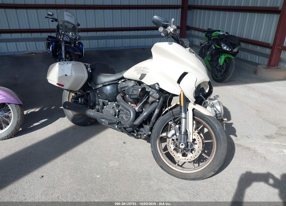2023 HARLEY-DAVIDSON FXLRST VIN: 1HD1YXZ11PB051117