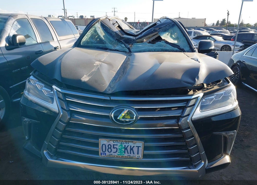 2017 LEXUS LX 570 VIN: JTJHY7AX6H4224858