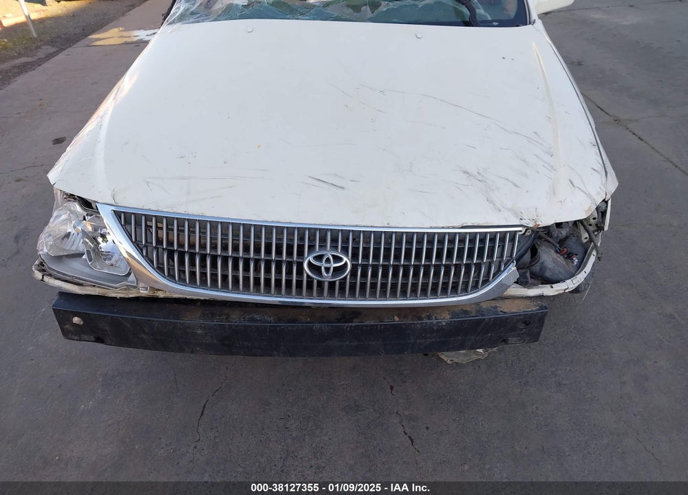 2001 TOYOTA AVALON XL W/BUCKET SEATS VIN: 4T1BF28B51U133299