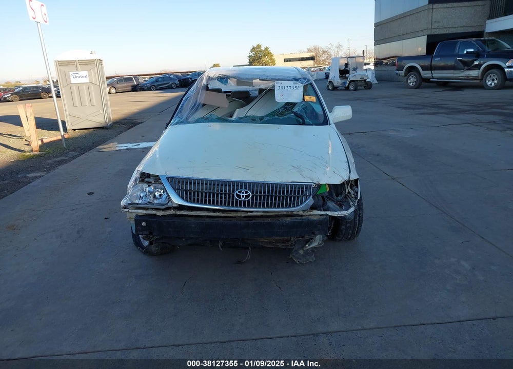 2001 TOYOTA AVALON XL W/BUCKET SEATS VIN: 4T1BF28B51U133299