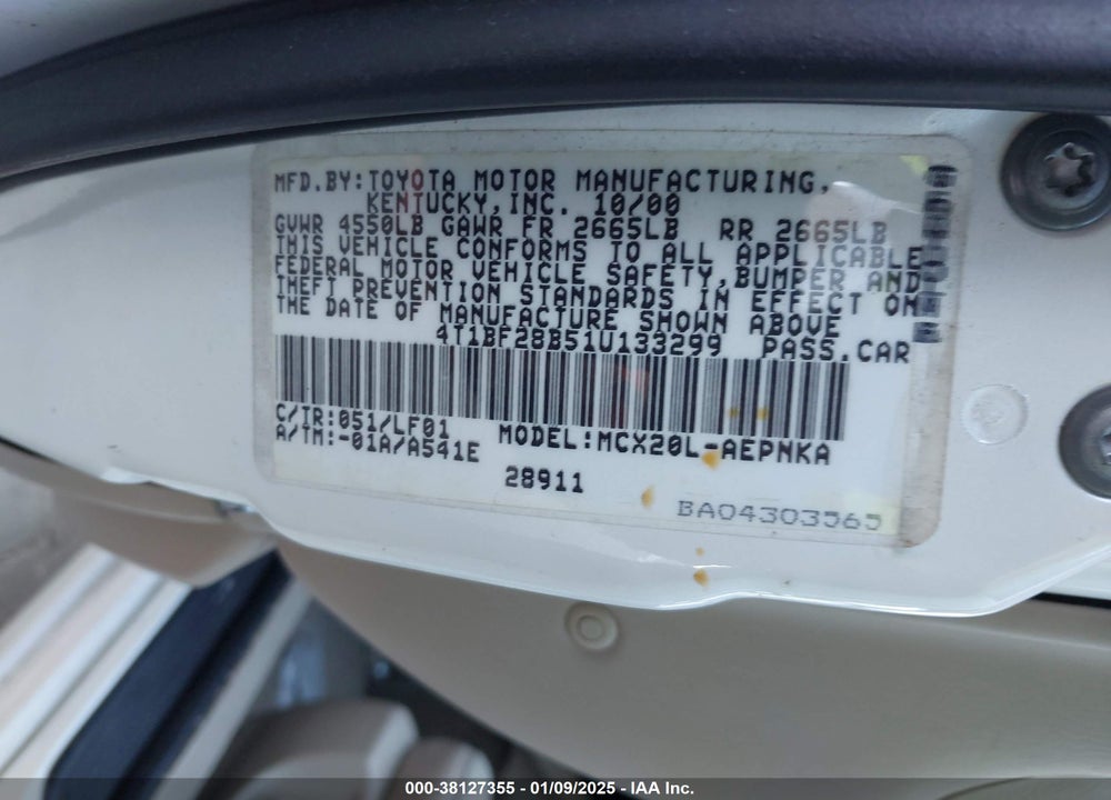 2001 TOYOTA AVALON XL W/BUCKET SEATS VIN: 4T1BF28B51U133299