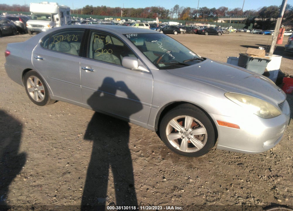 2005 LEXUS ES 330 VIN: JTHBA30G955138665