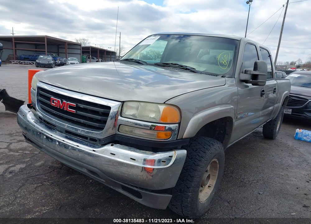 2003 GMC SIERRA 2500HD SLE VIN: 1GTHK23133F252212