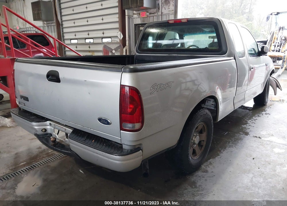 2002 FORD F-150 XLT/XL VIN: 1FTRX17272NB91423