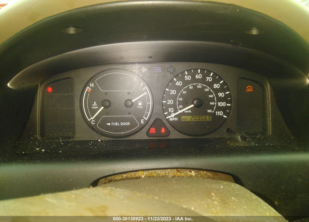 2001 CHEVROLET PRIZM VIN: 1Y1SK52811Z438036