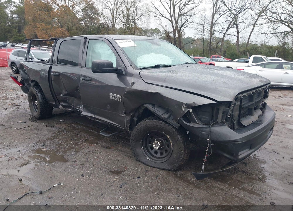 2018 RAM 1500 TRADESMAN 4X2 5'7 BOX VIN: 1C6RR6KG3JS127669