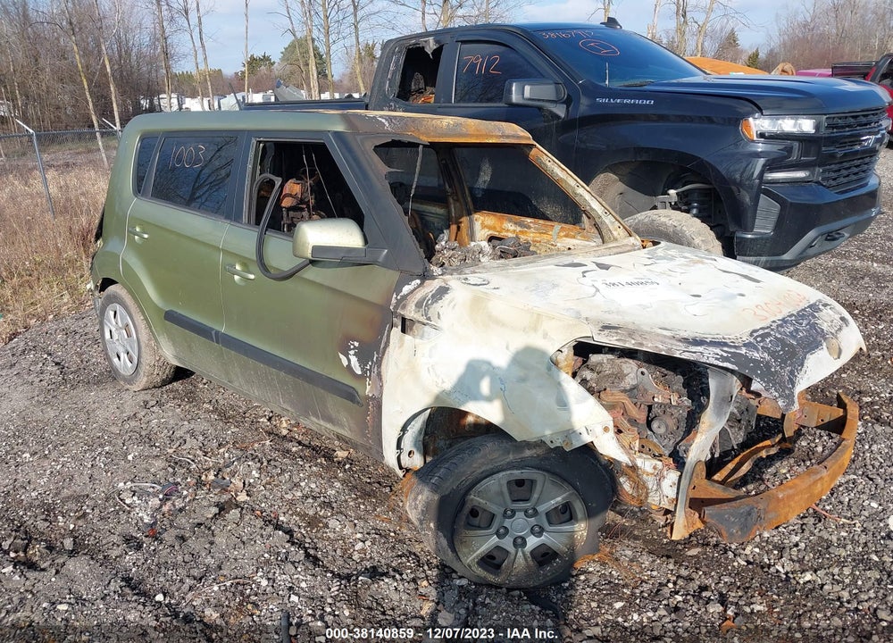 2012 KIA SOUL VIN: KNDJT2A57C7427530