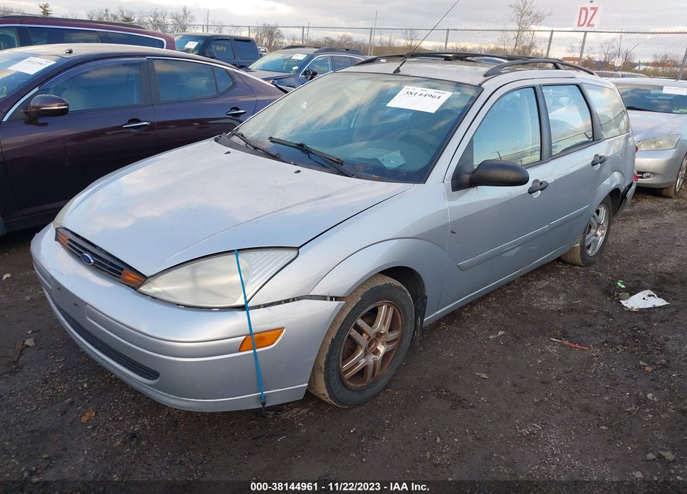 2000 FORD FOCUS SE VIN: 1FAFP3638YW364562