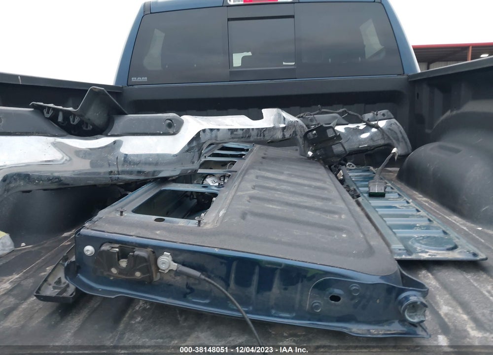 2021 RAM 1500 LIMITED 4X4 5'7 BOX VIN: 1C6SRFHT0MN720611
