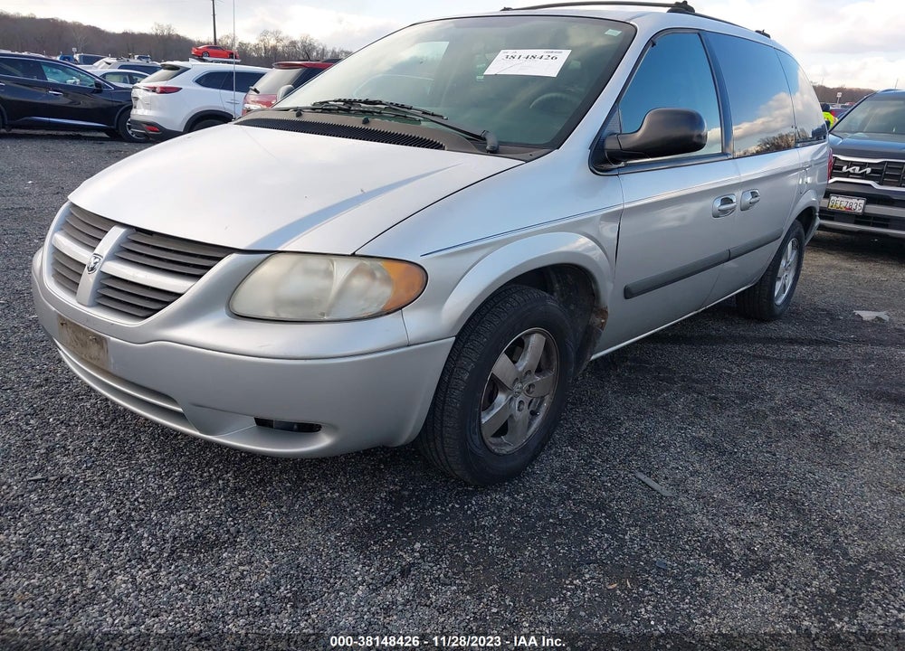 2005 DODGE CARAVAN SXT VIN: 1D4GP45R95B100069